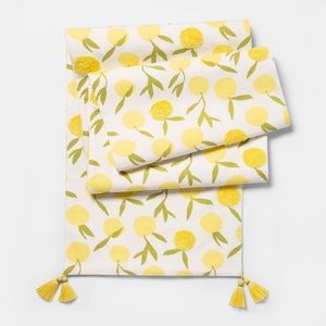 Opalhouse Lemon Fruit Tablerunner 14 x 72